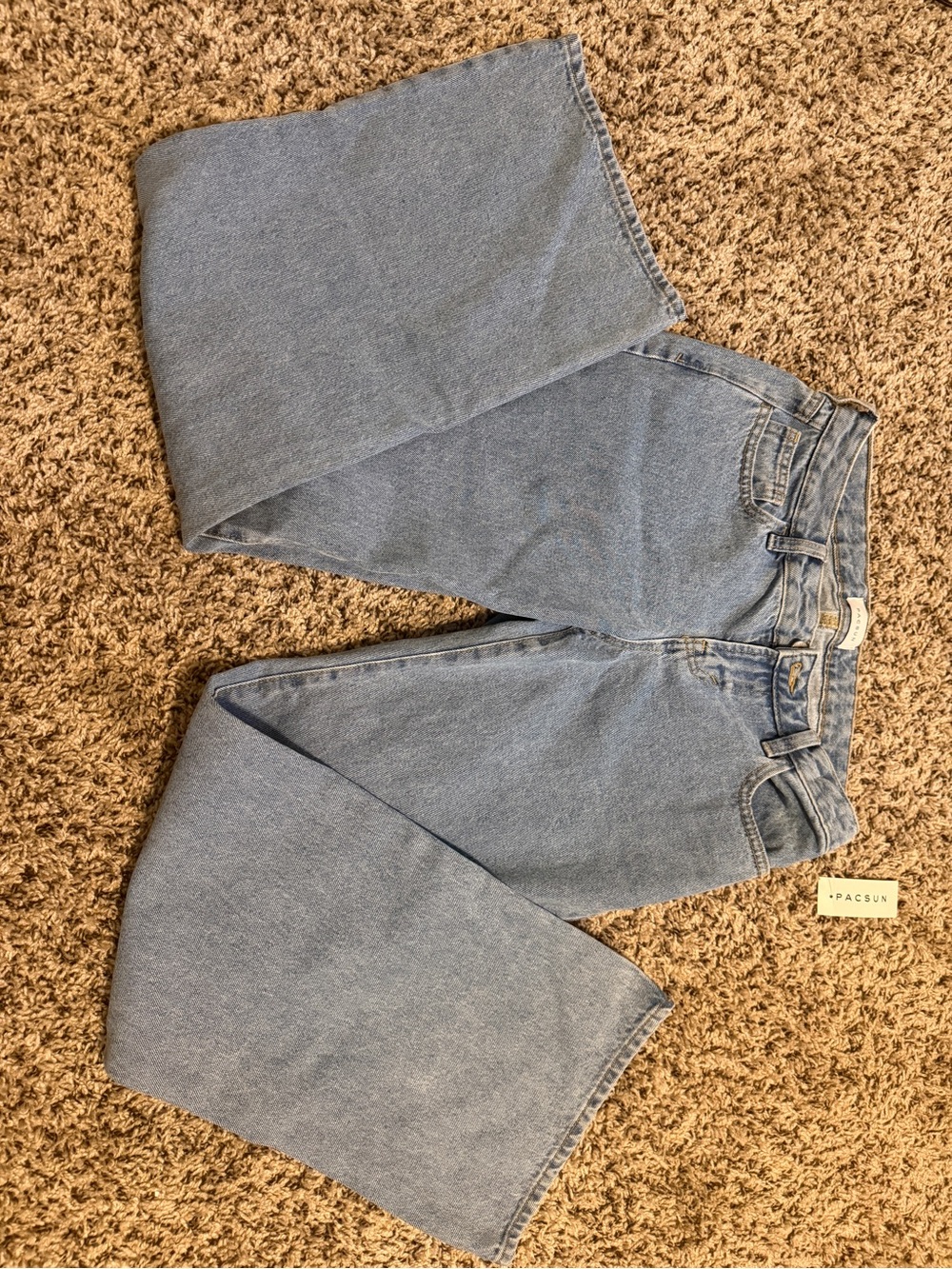 PacSun Low-Rise Light Blue Wide Leg Jeans